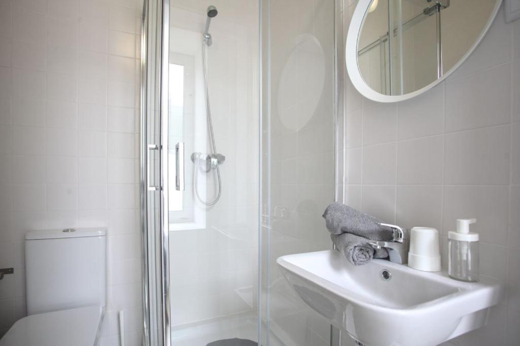 Place Of Moments Urban-Suites Ponta Delgada  Room photo